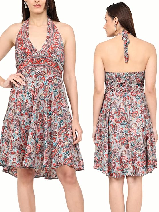 Elegant Beach Looks with One-Piece Dresses