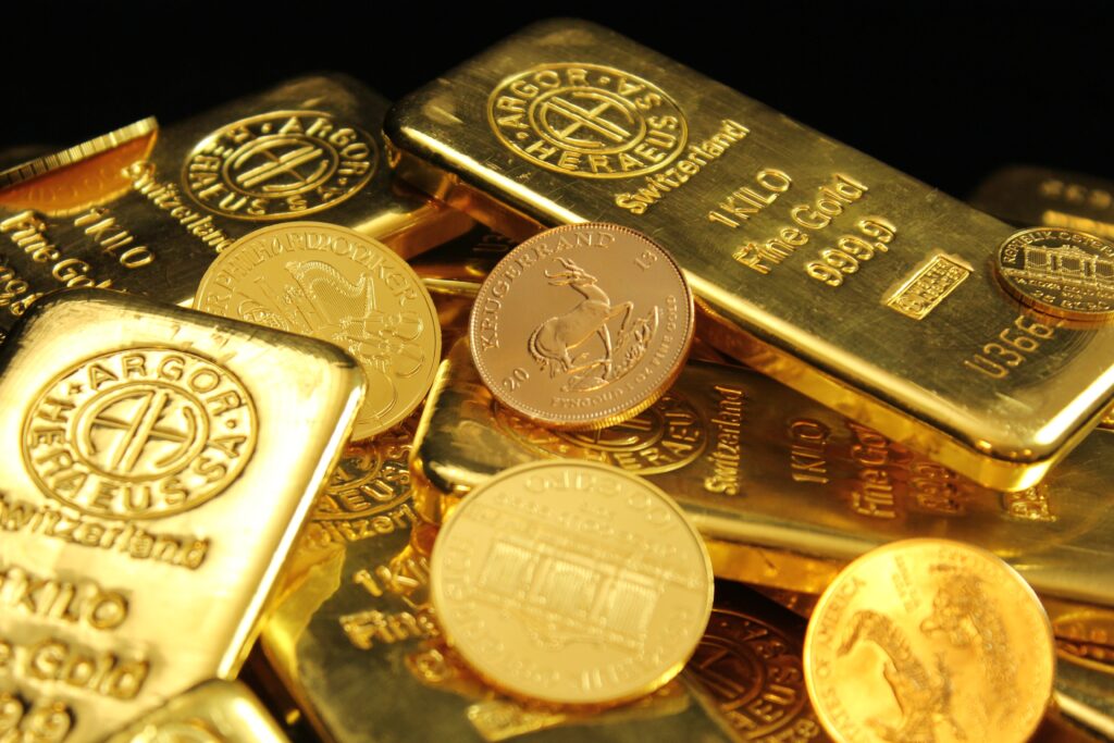 Gold Price Today Drop! Check Latest Gold & Silver Rates
