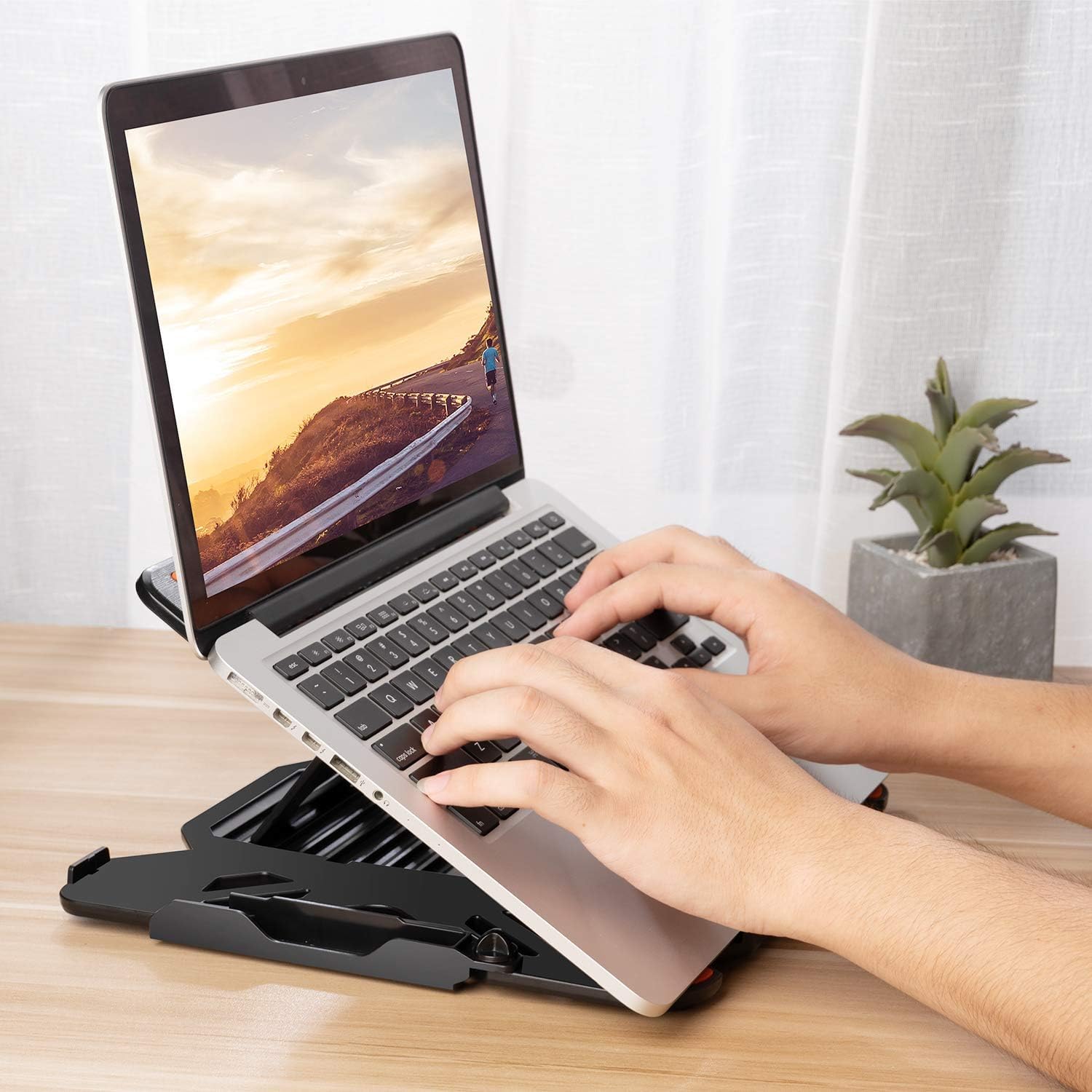 Read more about the article Upgrade Your Setup: Best Laptop Stands You Must Try!